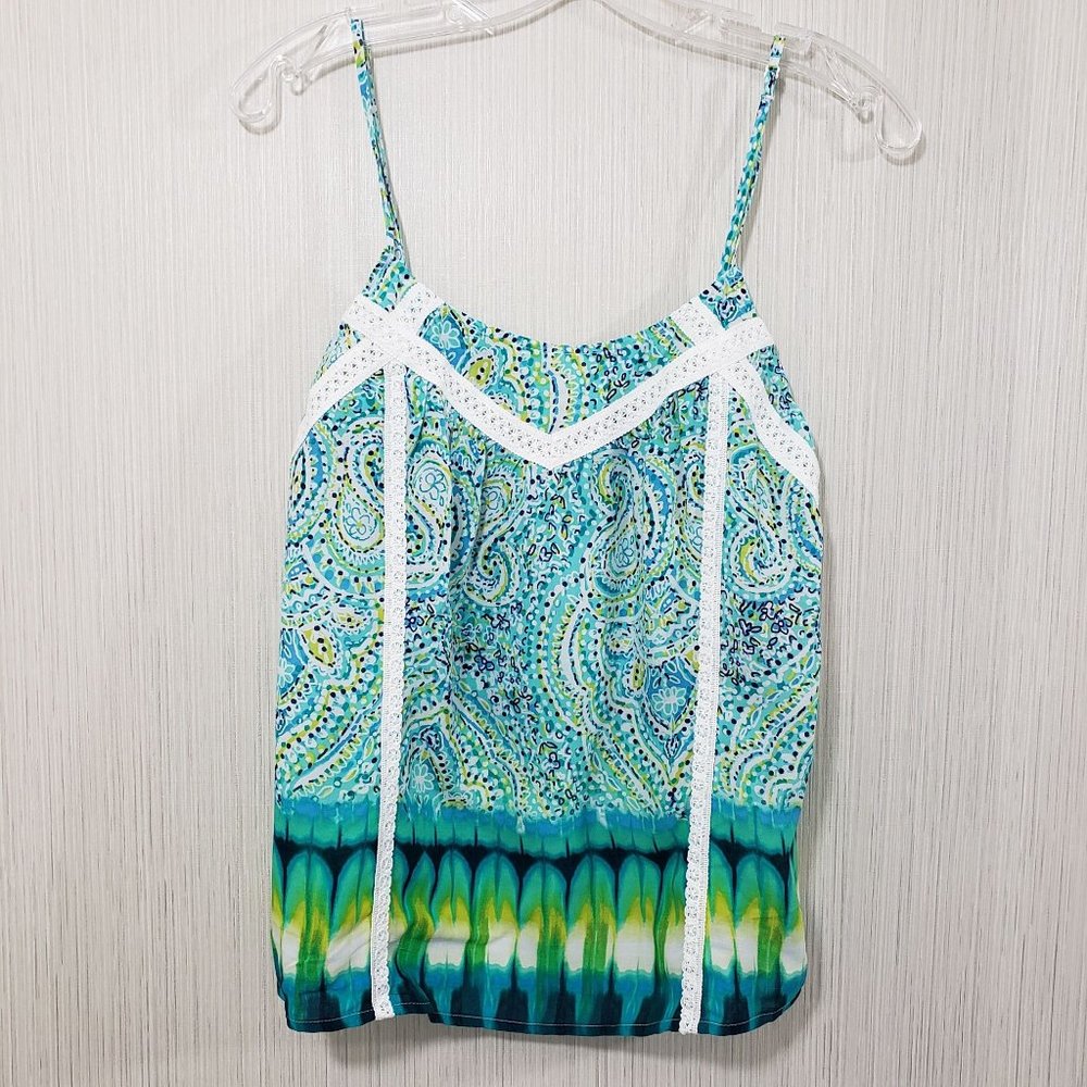 Green‎ Dragon NWT paisley tie dye look with lace trim tank top
